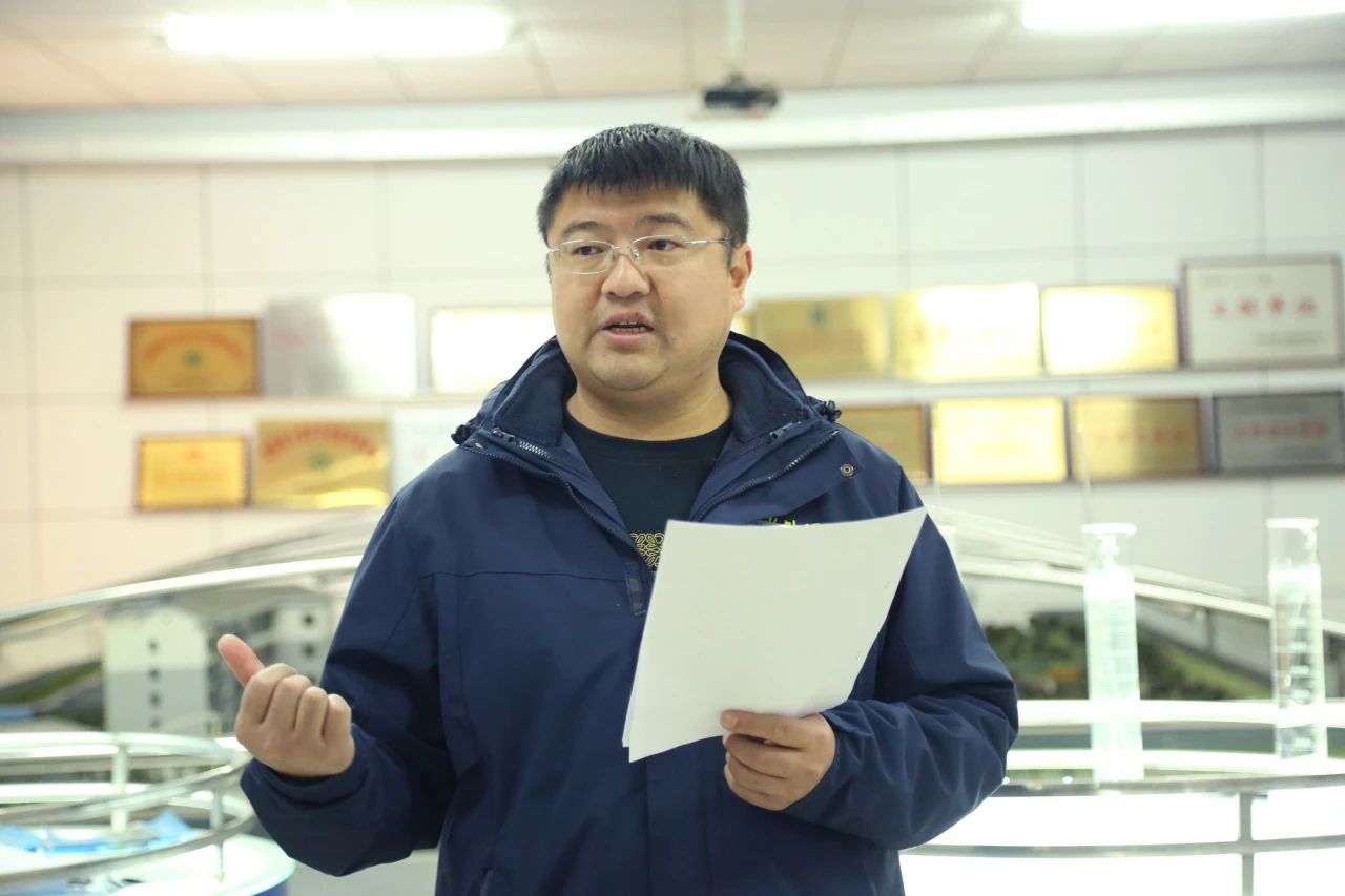 1739496659854717.jpg 1739496659854717.jpg